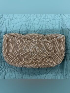 Vintage Pearl Beaded Clutch - Champagne Pearl